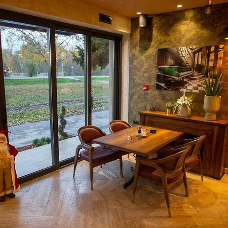 Inn Monogramlux
